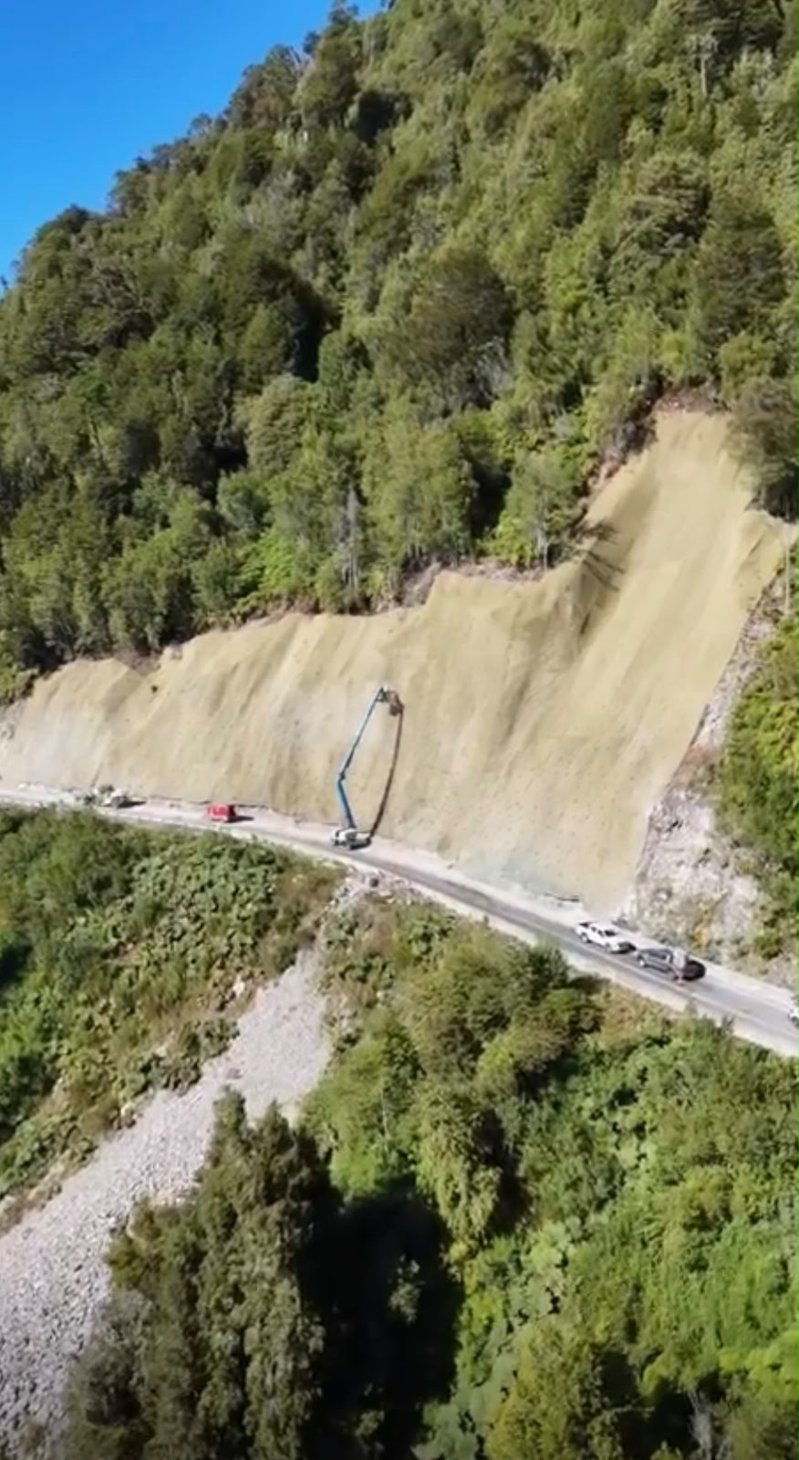 Fortificación de talud 26M